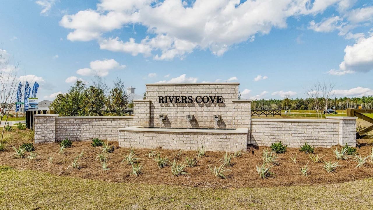 Rivers Cove community entrance
